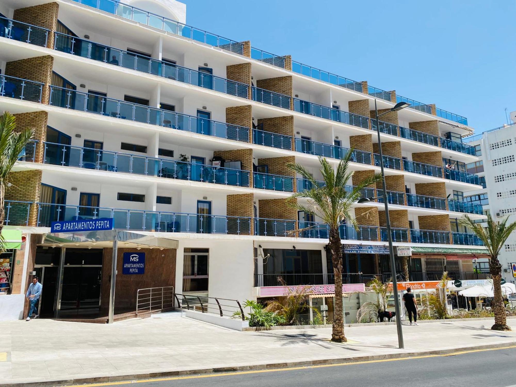 Apartamentos Ms Pepita 贝纳尔马德纳 外观 照片